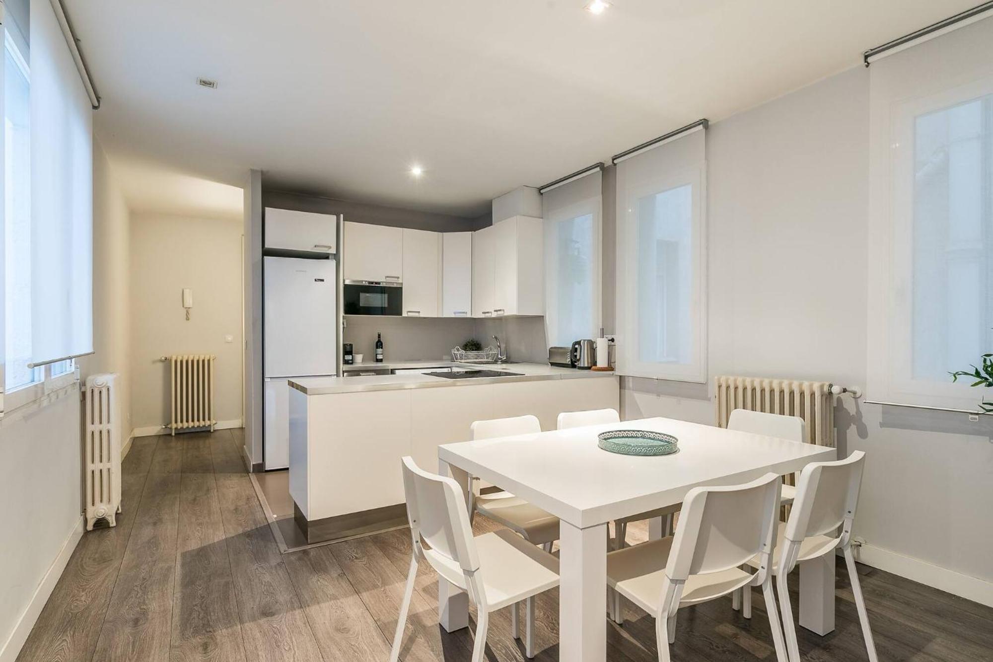 Castellana Suites Madrid Luaran gambar