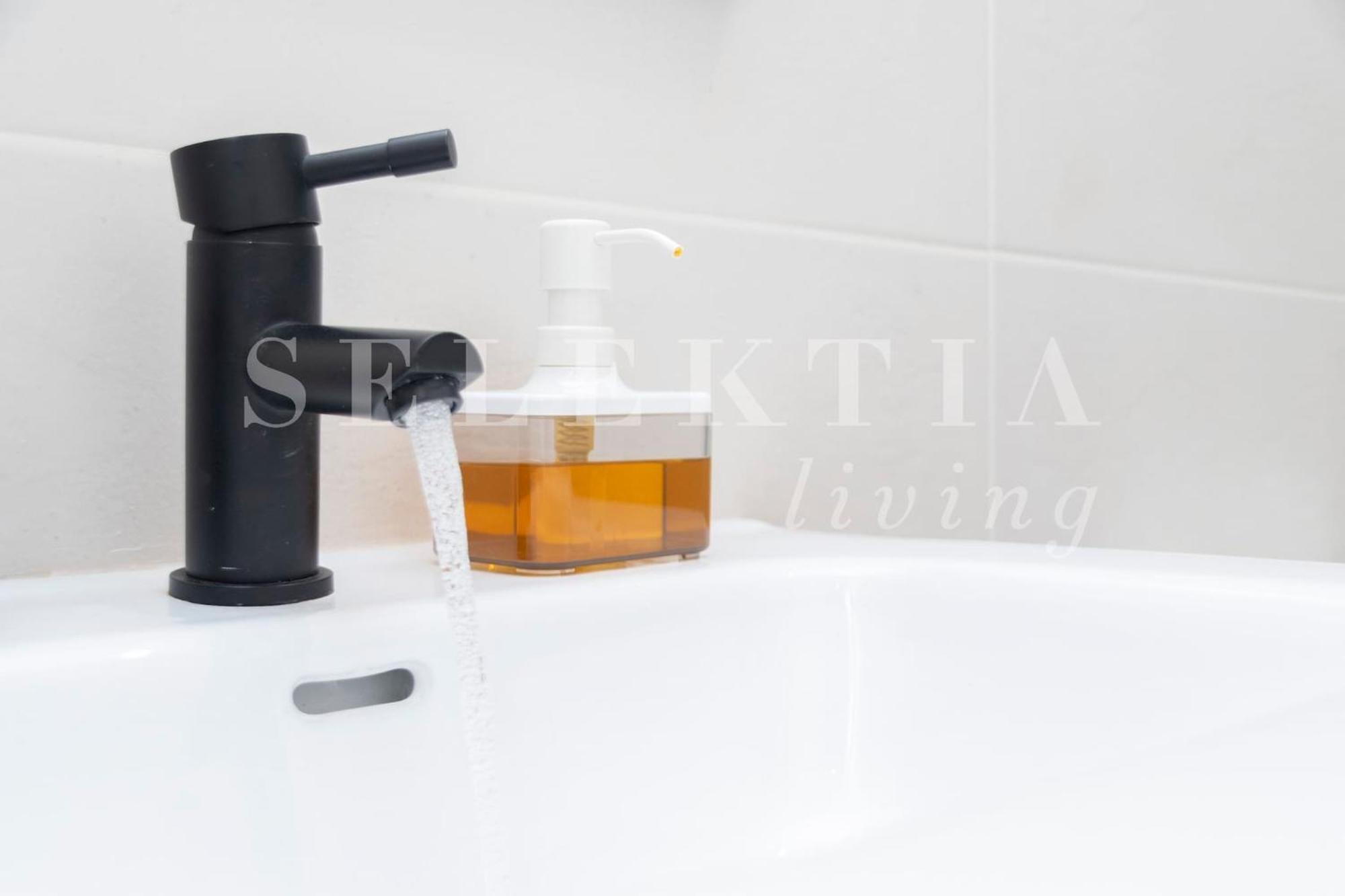 Castellana Suites Madrid Luaran gambar